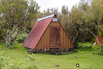 Am Weg nach Fanal, alte Hütte welche des Bauern während der Erntezeit als Unterkunft diente Am Weg nach Fanal, alte Hütte welche des Bauern während der Erntezeit als Unterkunft diente