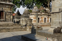 nepal-kathmandu-pashupatinath-032